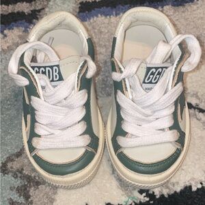 Wore 2 times. Size 20.